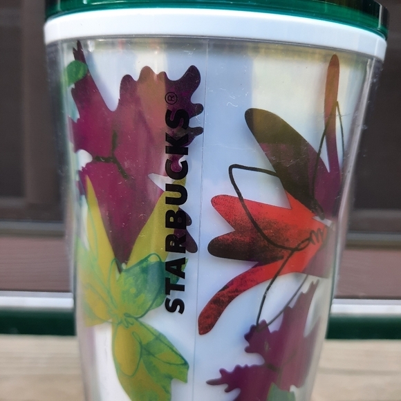 Starbucks Spring 2022 Floral Tropical Tumbler Venti 24 fl oz cold drink cup - Picture 6 of 11